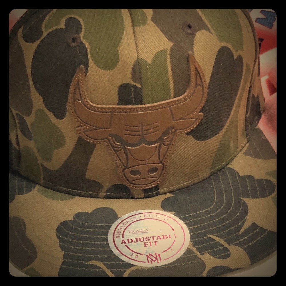 Throw back Mitchell & Ness army fatigue snap back